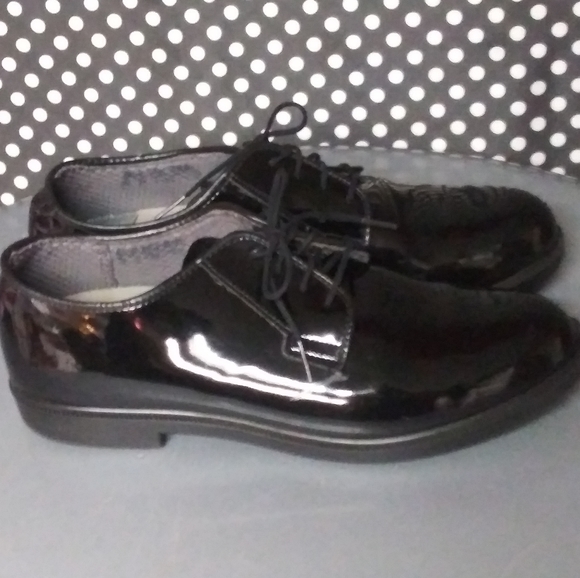 bates dress shoes